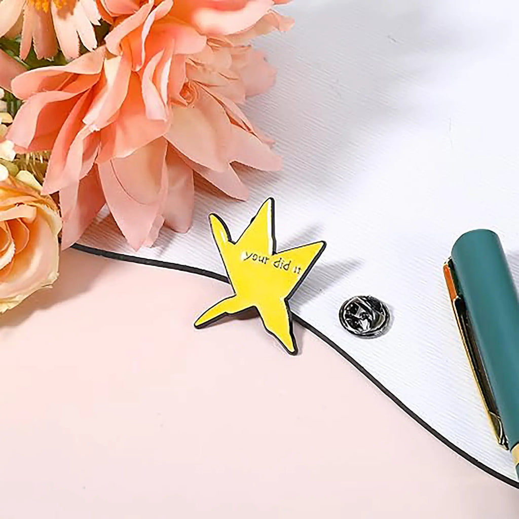 EMPTAN 2PCS Motivational Star Pins - 2026 Graduation Gifts