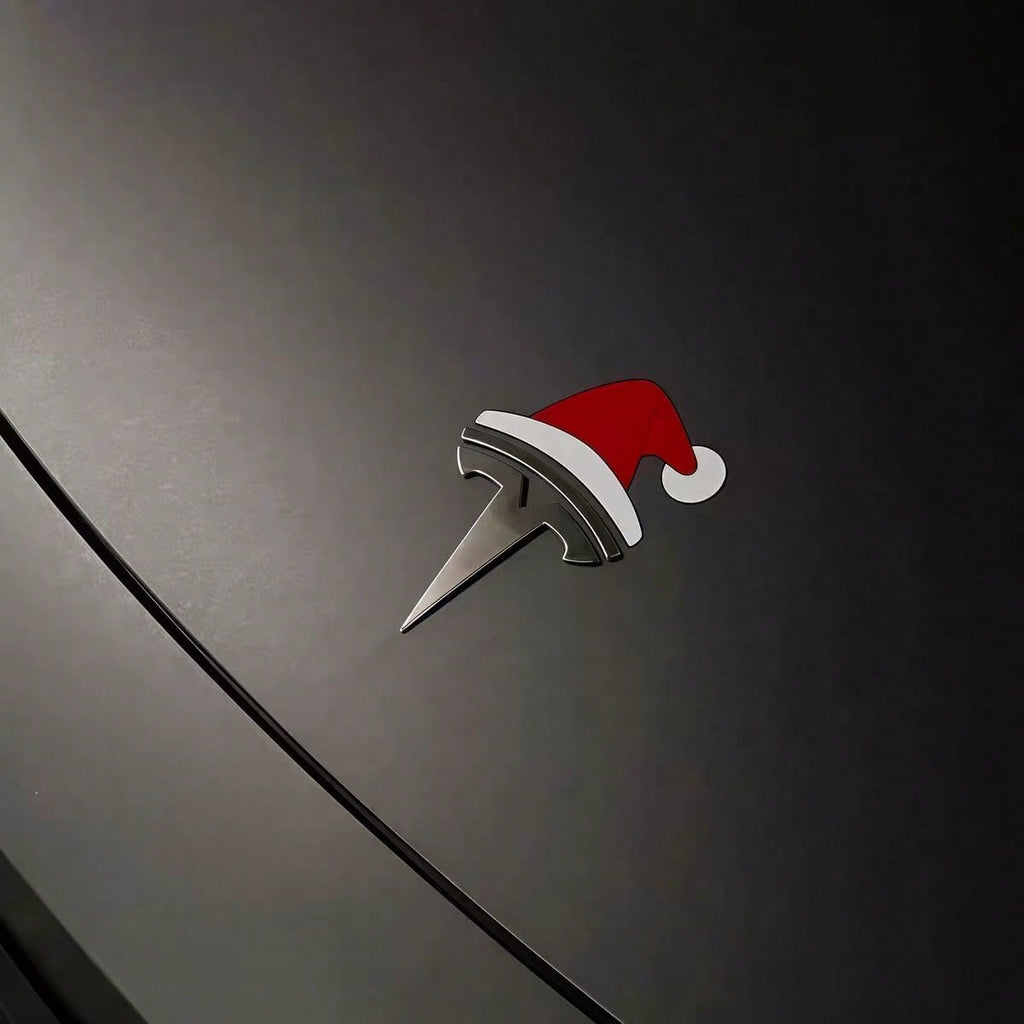 Festive Christmas Hat Car Badge – Slightly Raised Decorative Sticker for Cars & Holiday Auto Decor（2pcs）