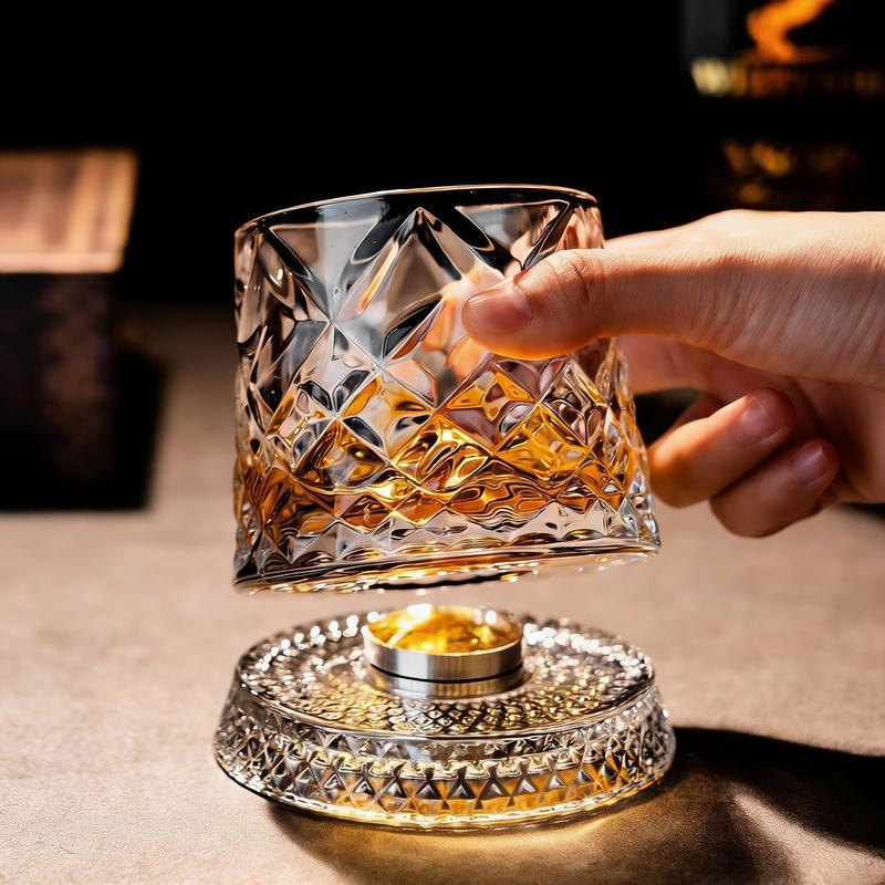 Star-Cut Rotating Crystal Glass - Elegant 360° Spinning Whiskey Tumbler