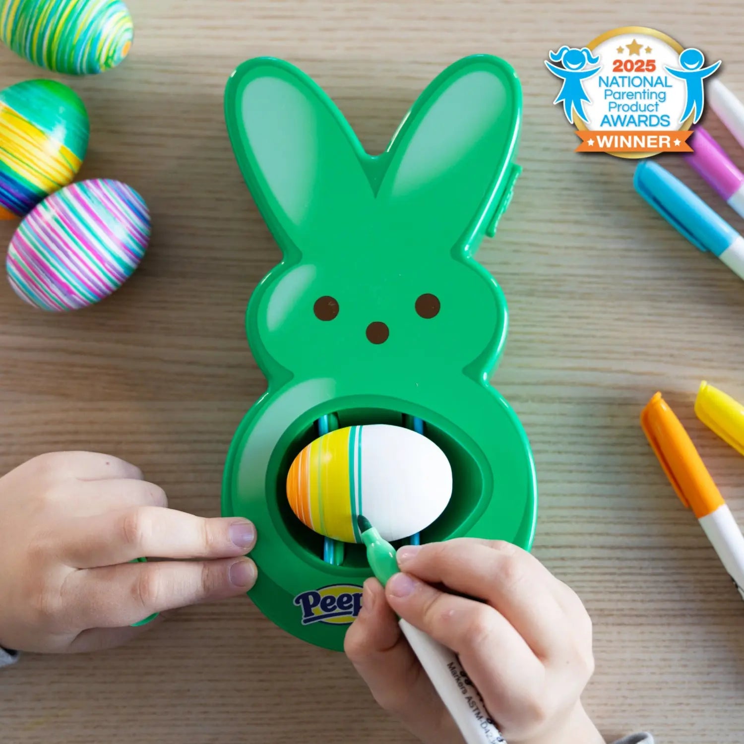 PEEPS Bunny Eggmazing Egg Decorator with 6 Colorful Markers for Less Mess Easter Fun DIY Decorations