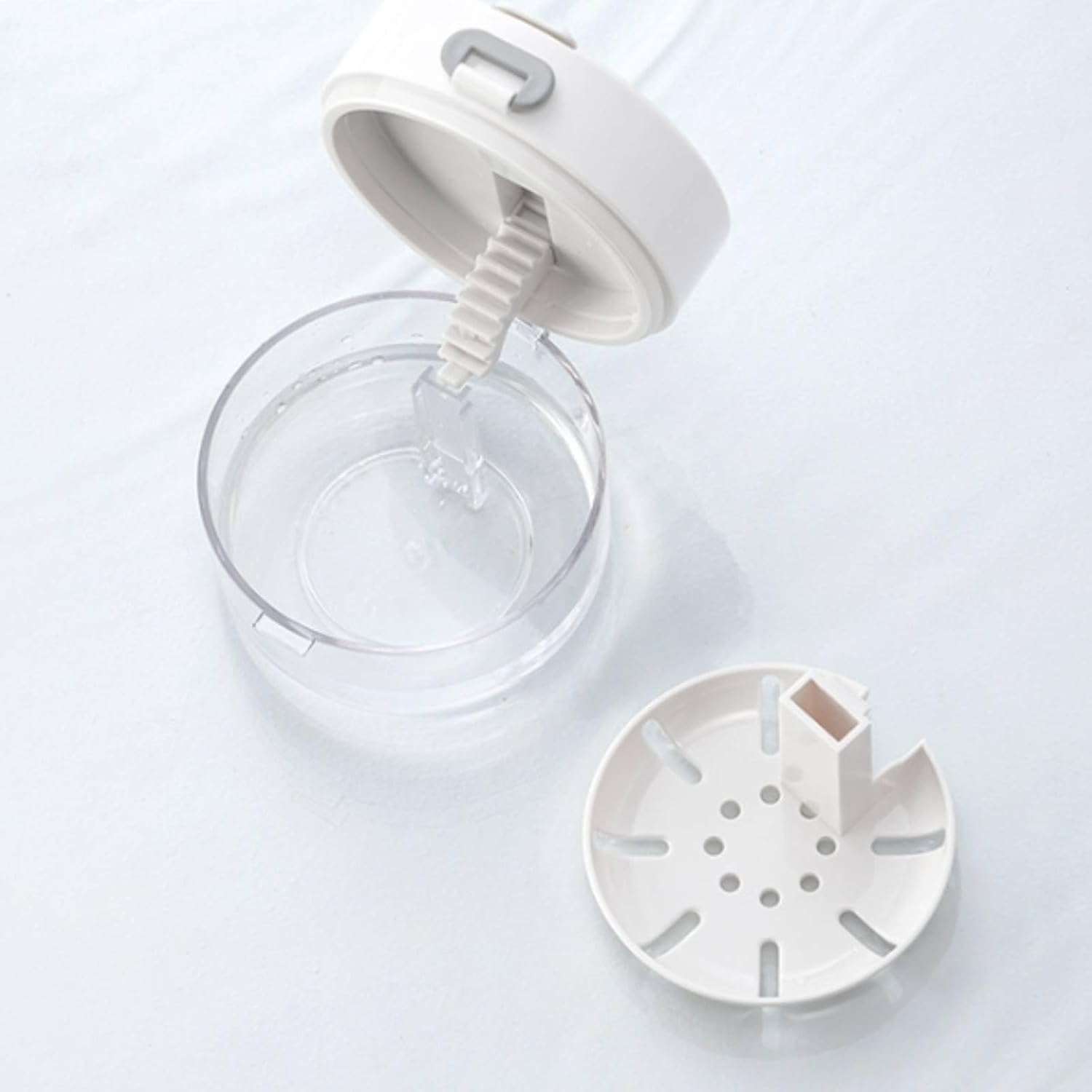 Retainer Storage Box 3-in-1 Retainer Cleaning Box Drainage Design Aligner Cleaner Case for Braces Wearers, Bathroom
