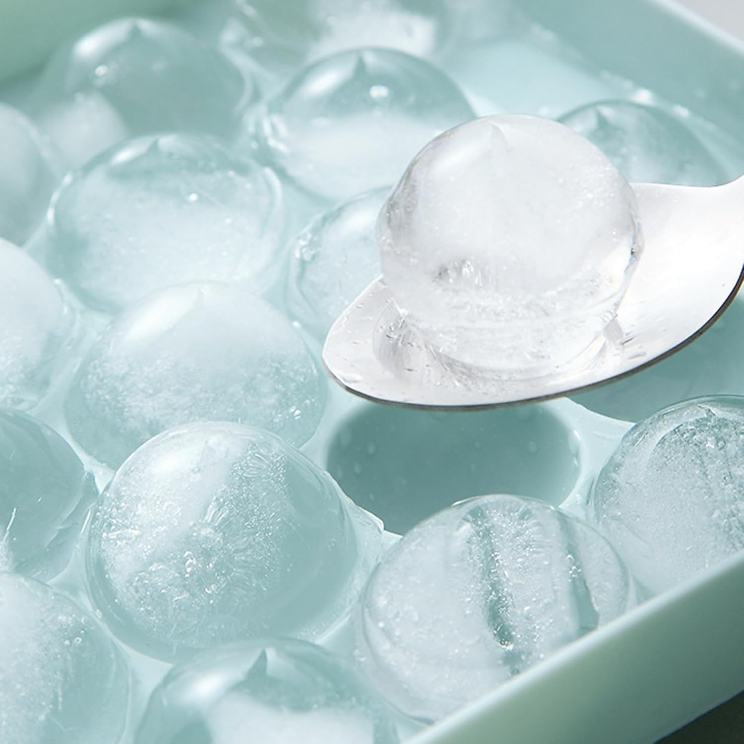 Round Ice Cube Tray with Lid, Reusable 33-Cavity Mini Ice Ball Maker Mold for Freezer, Cocktails & Whiskey