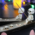 Skeleton Boat Incense Holder with Backflow Cones & Incense Sticks – Gothic Skull Resin Incense Burner for Halloween, Meditation & Home Decor