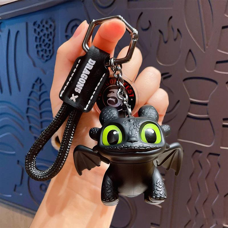 DIYCOM How to Train Your Dragon Night Fury Dragon Keychain Glow in the Dark Mini Dragon Pendant with Moving Wings Trendy Bag Charm Car Ornament Keychain Gift Christmas Gift Birthday Peripheral