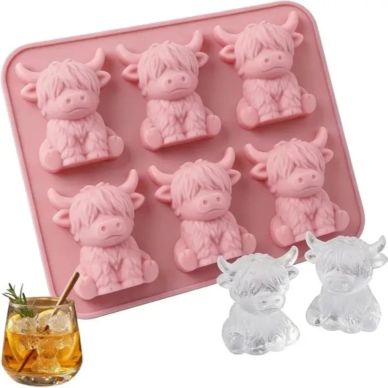 Mini Highland Cow Ice Cube Mold, Cute 3D Ice Cubes for Drinks, Parties, and Gifts, Perfect for Beverage Enhancements