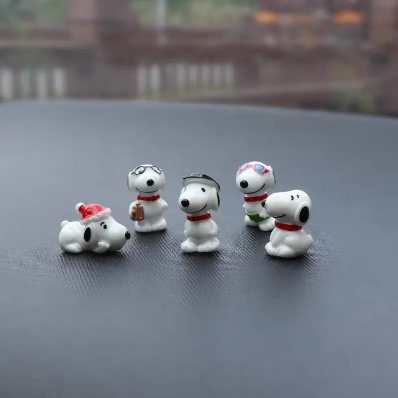 Mini Cartoon Dog Resin Figurines – 5-Piece DIY Craft Embellishment Set