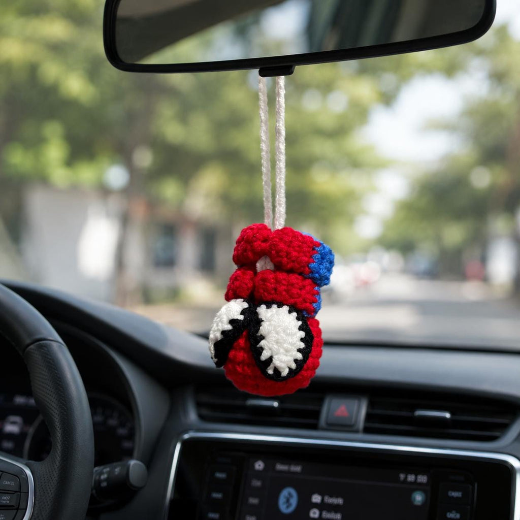 Handmade Crochet Superhero Car Hanging Ornament, Rearview Mirror Plush Decor, Comic Fan Gift